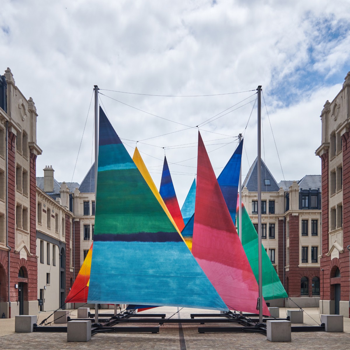 Sails (Les voiles)