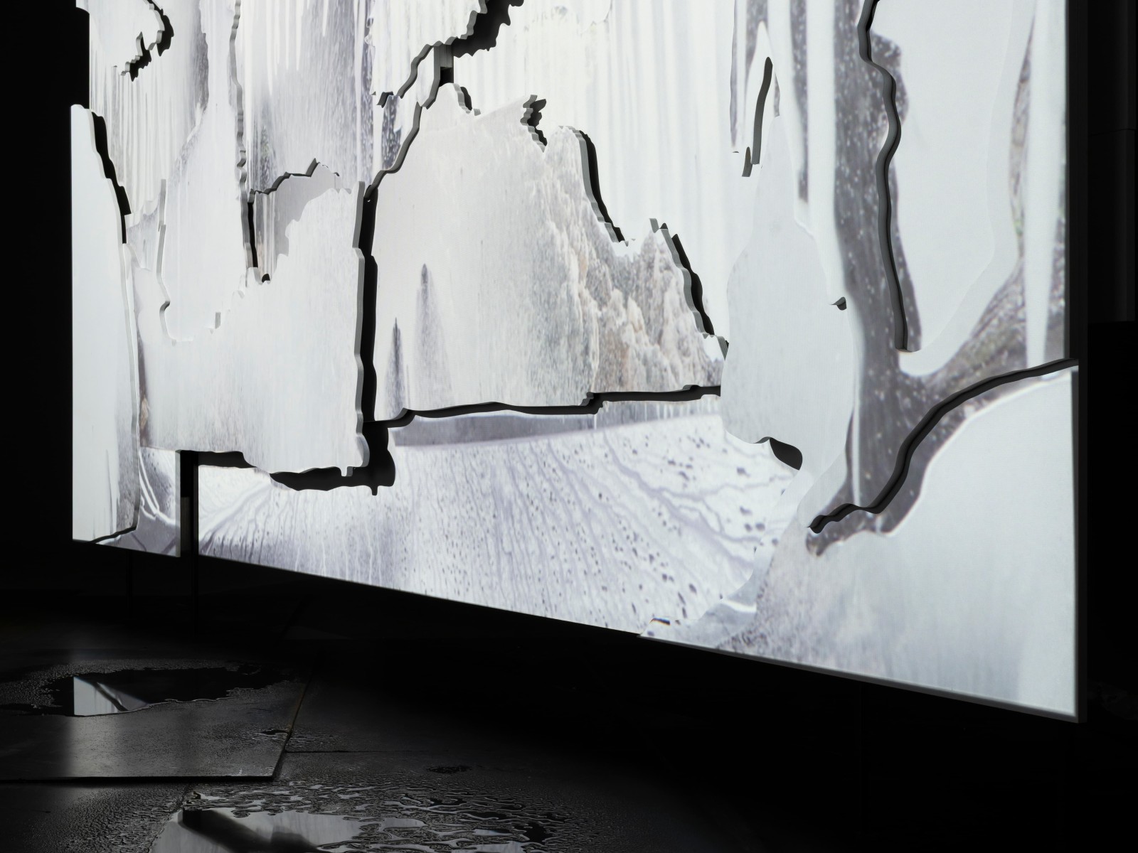 Artangel - The Story of Fixity - Noemie Goudal - Thierry Bal-20 (1)