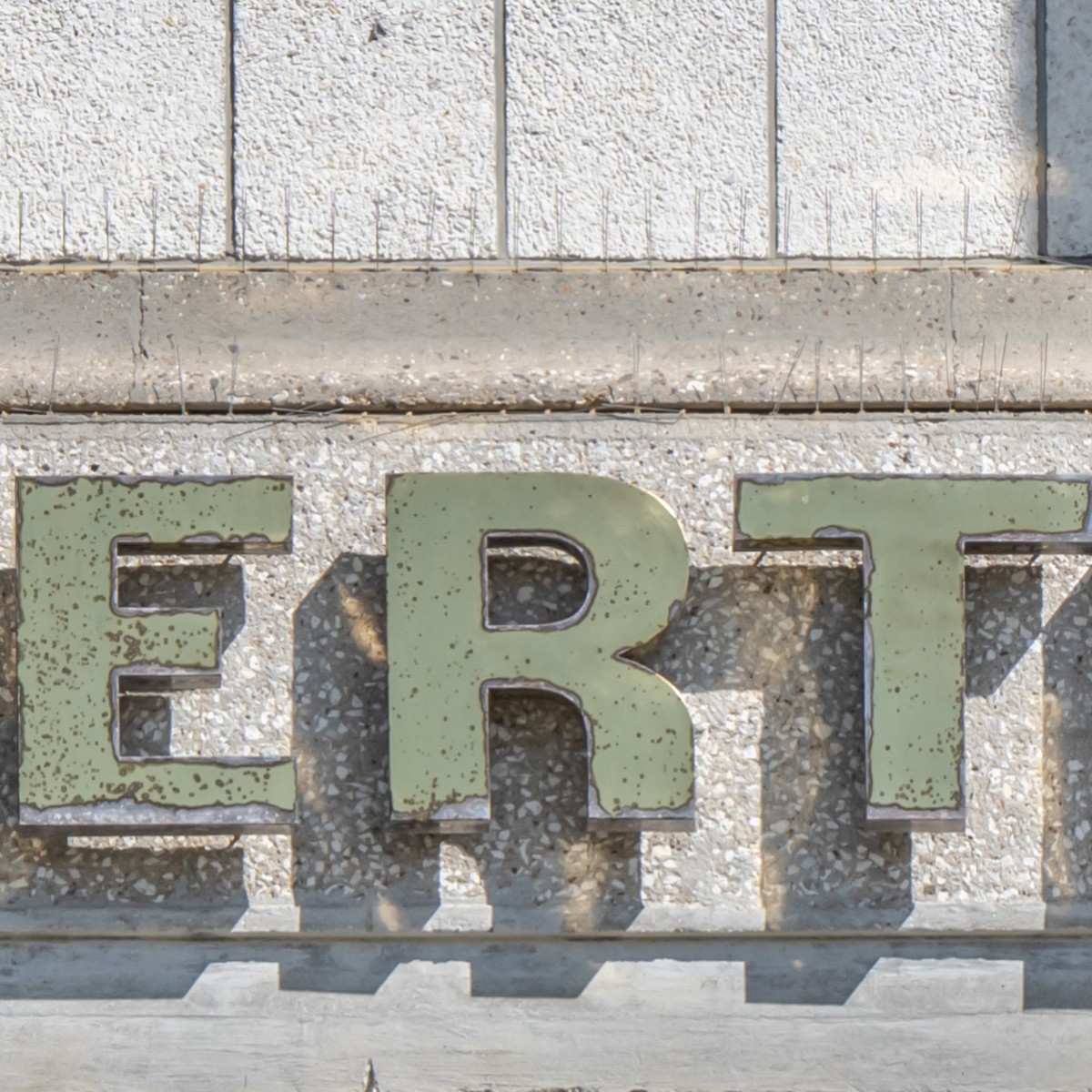 LIBERTE, ETC